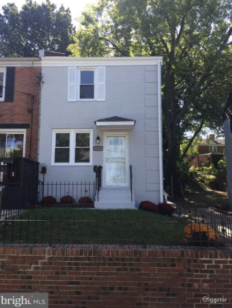 Washington DC SE Home Rent this location on Giggster