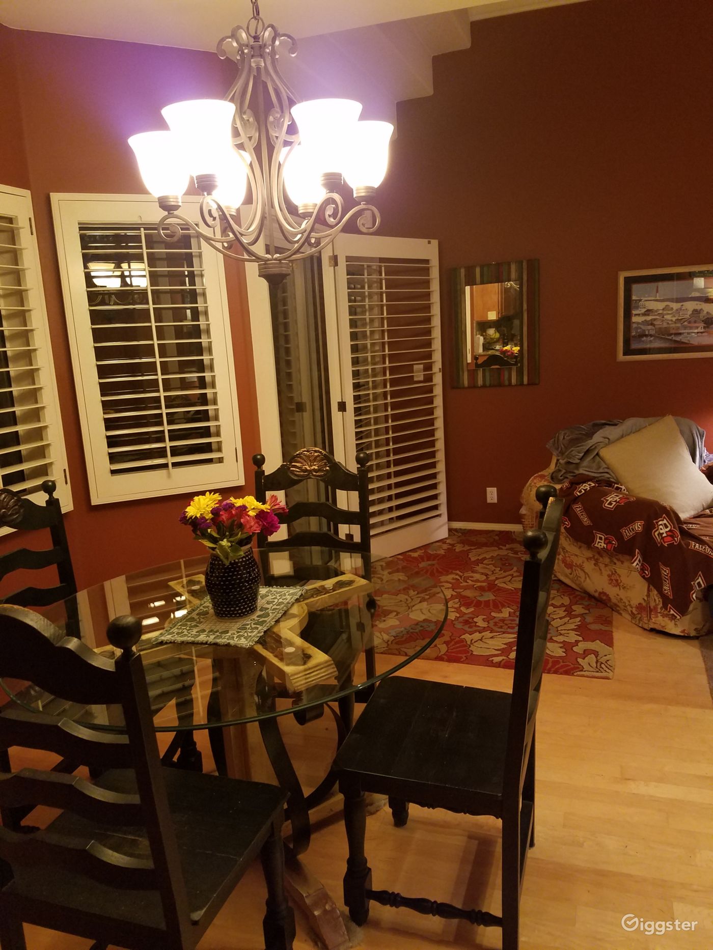 Versatile, lush backyard with pond. Cozy interior. | Rent ... Versatile, lush backyard with pond. Cozy interior. | Rent ...