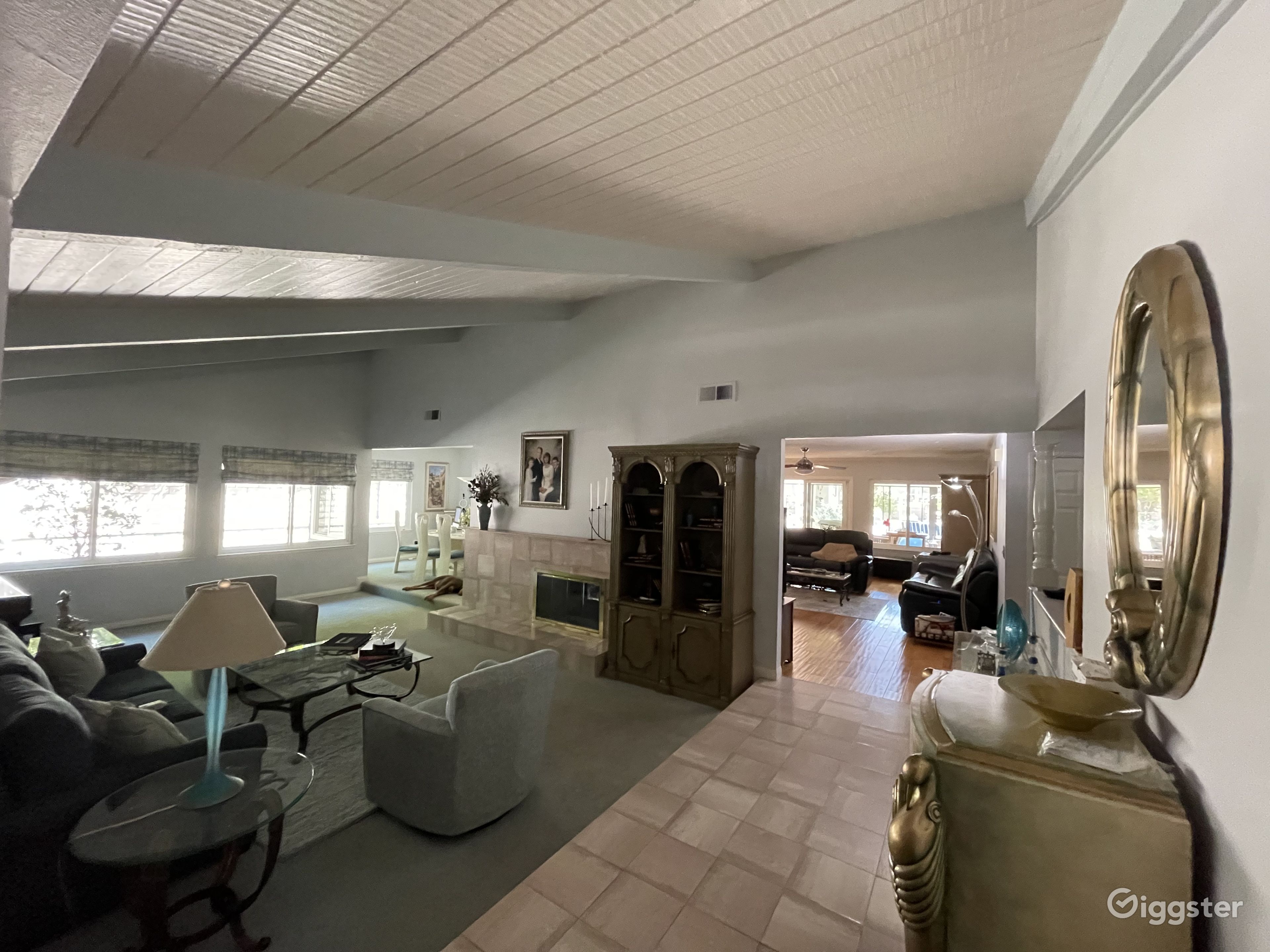 Chatsworth family home, with parklike yard Rent this location on