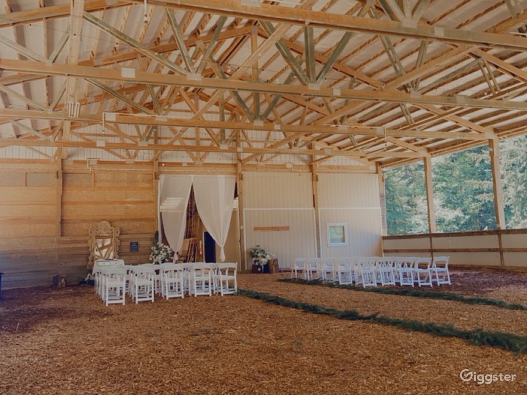 45Acre Farm With Large Horse Arena & Pastures Rent this location on