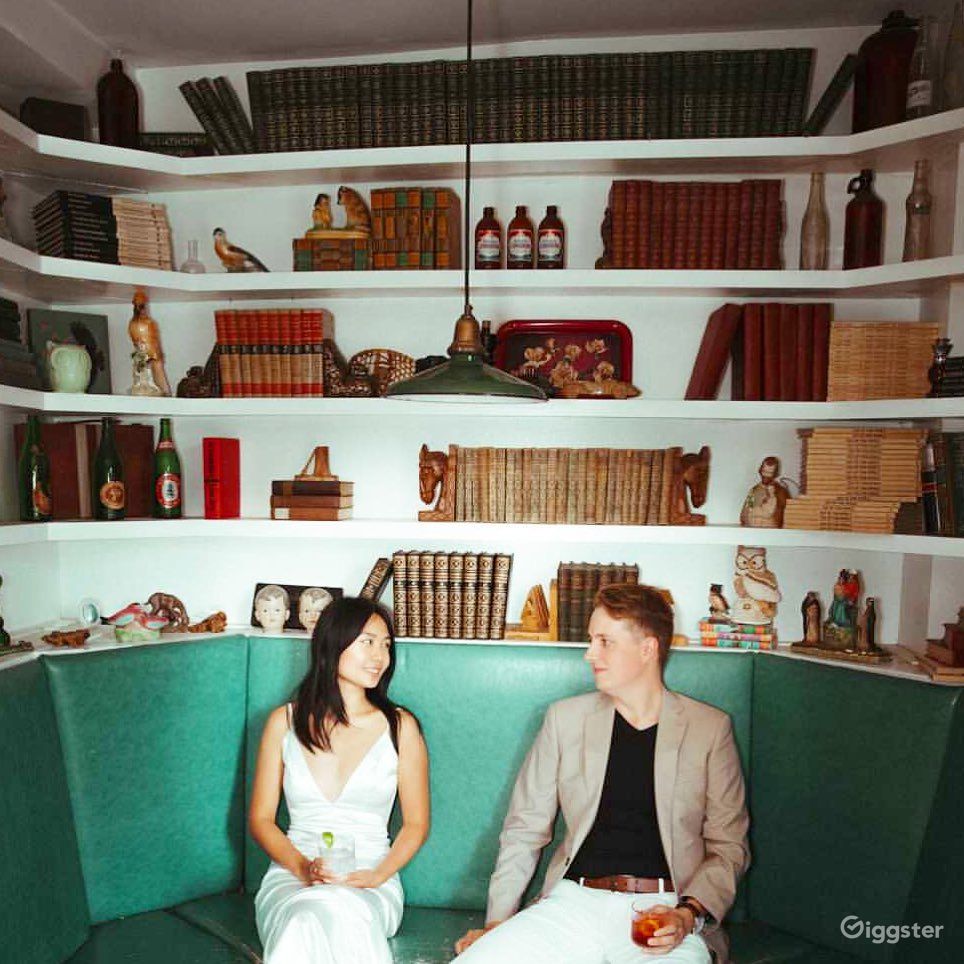 Vintage Consignment Bar & Shop Rent this location on Giggster