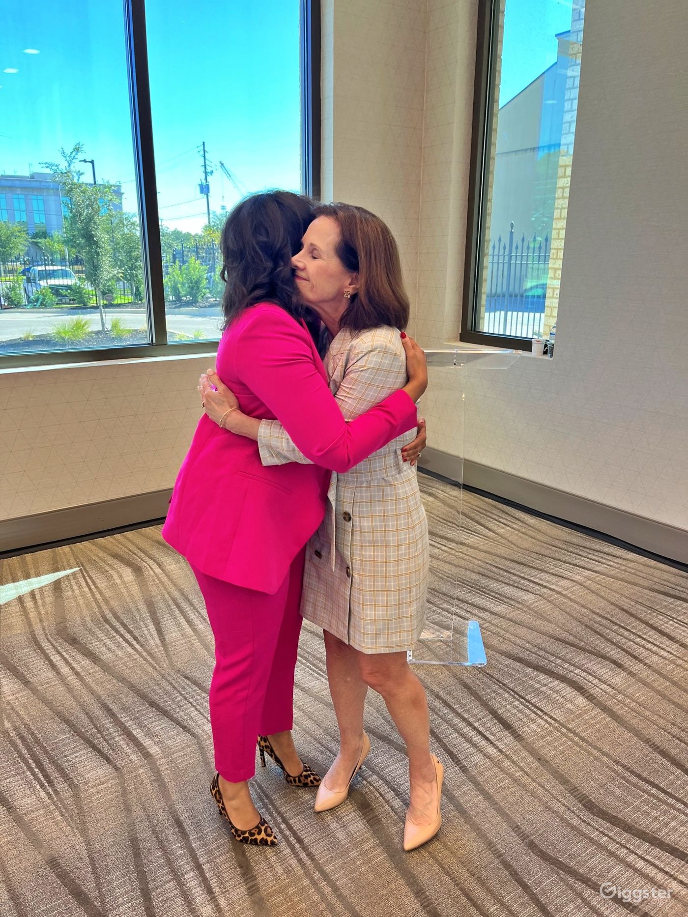 River Birch Conference Room Rent this location on Giggster