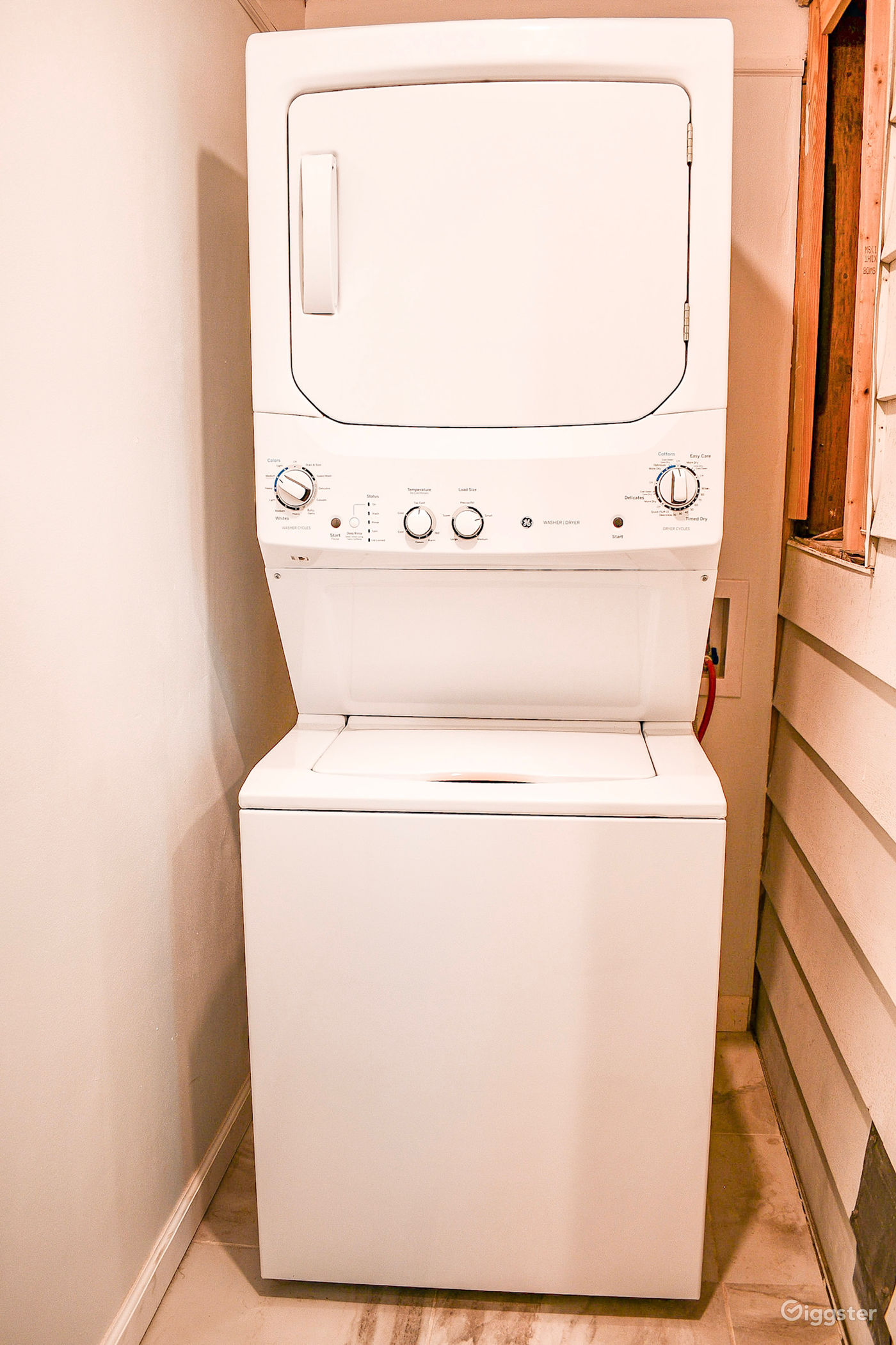 2 Bed Home in Ardsley Park, Savannah Rent this location on Giggster