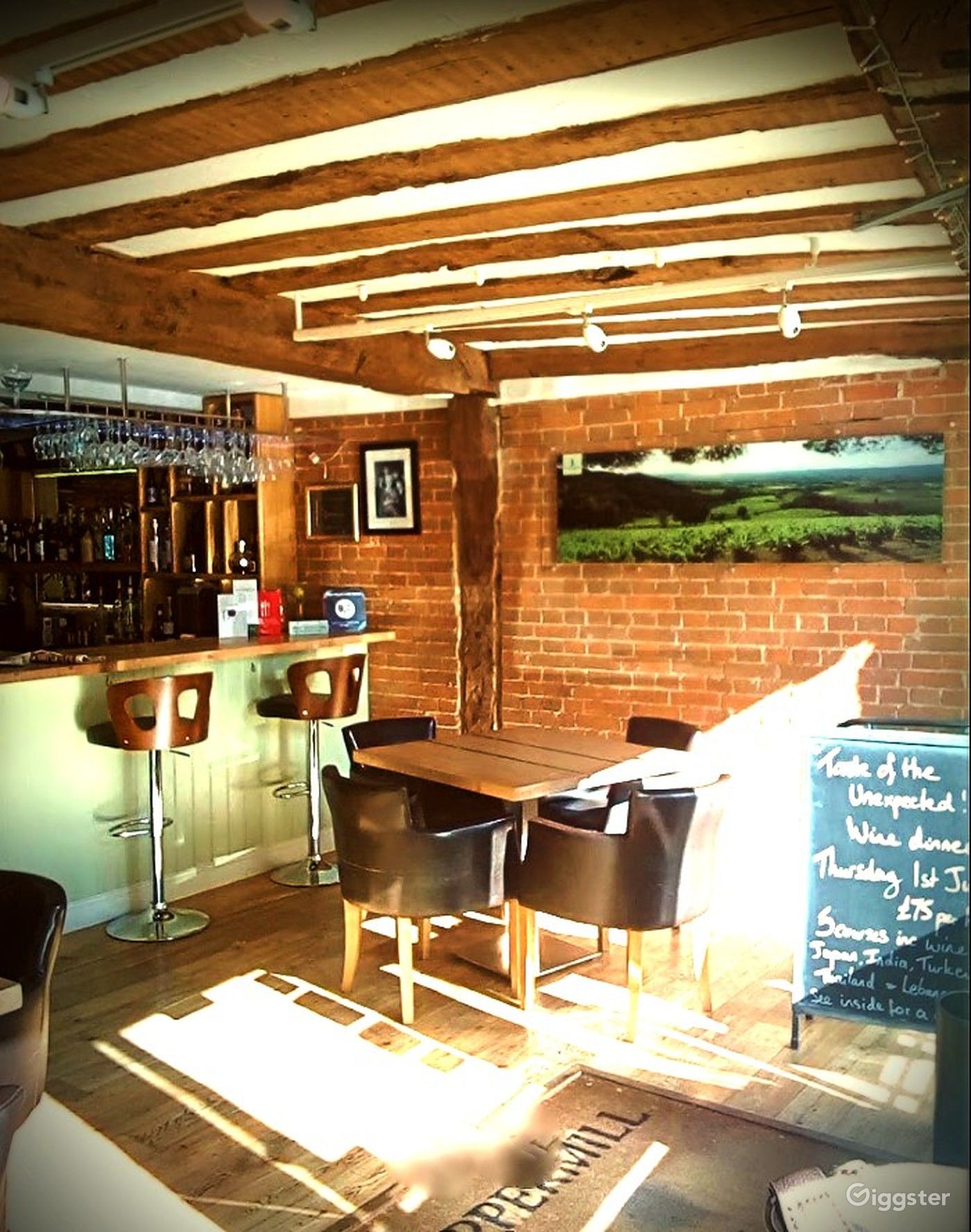 Award Winning Restaurant in Devizes Rent this location on Giggster