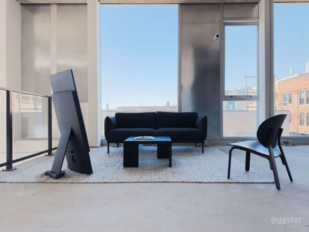 Level 2 - Lounge, west facing