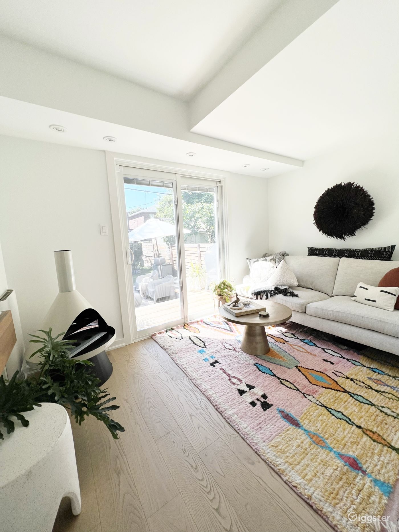 Modern Leslieville Home Rent this location on Giggster