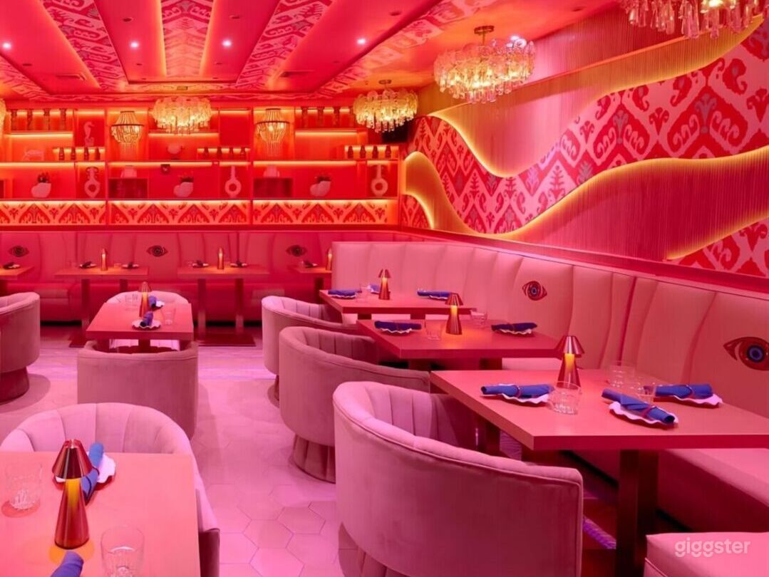 Private Pink Room Photo 4
