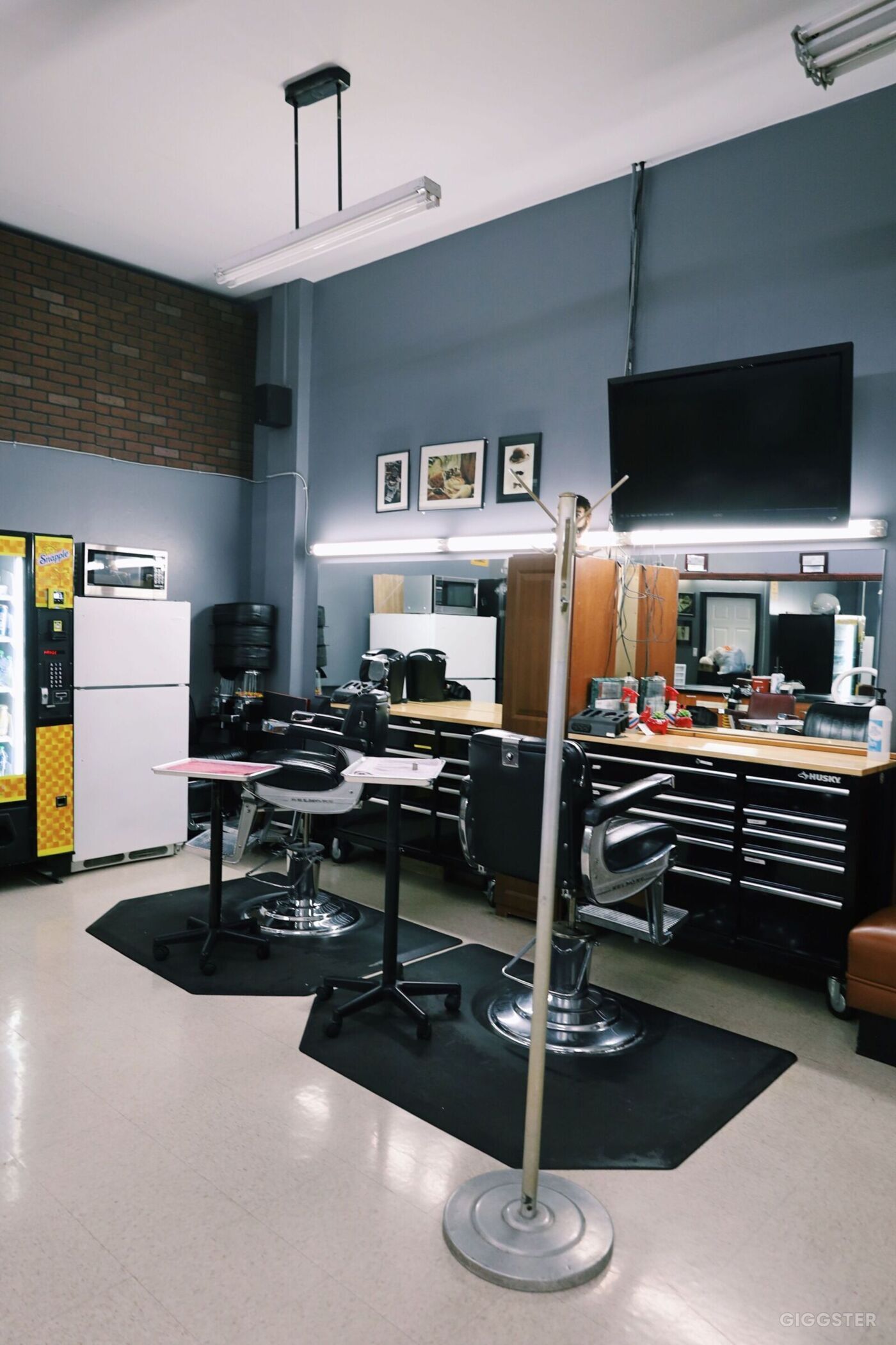 Vintage (Noho Arts district) Rent this location on Giggster