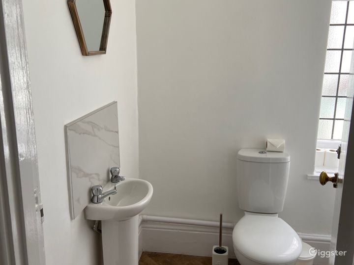 Quartz Rent this location on Giggster