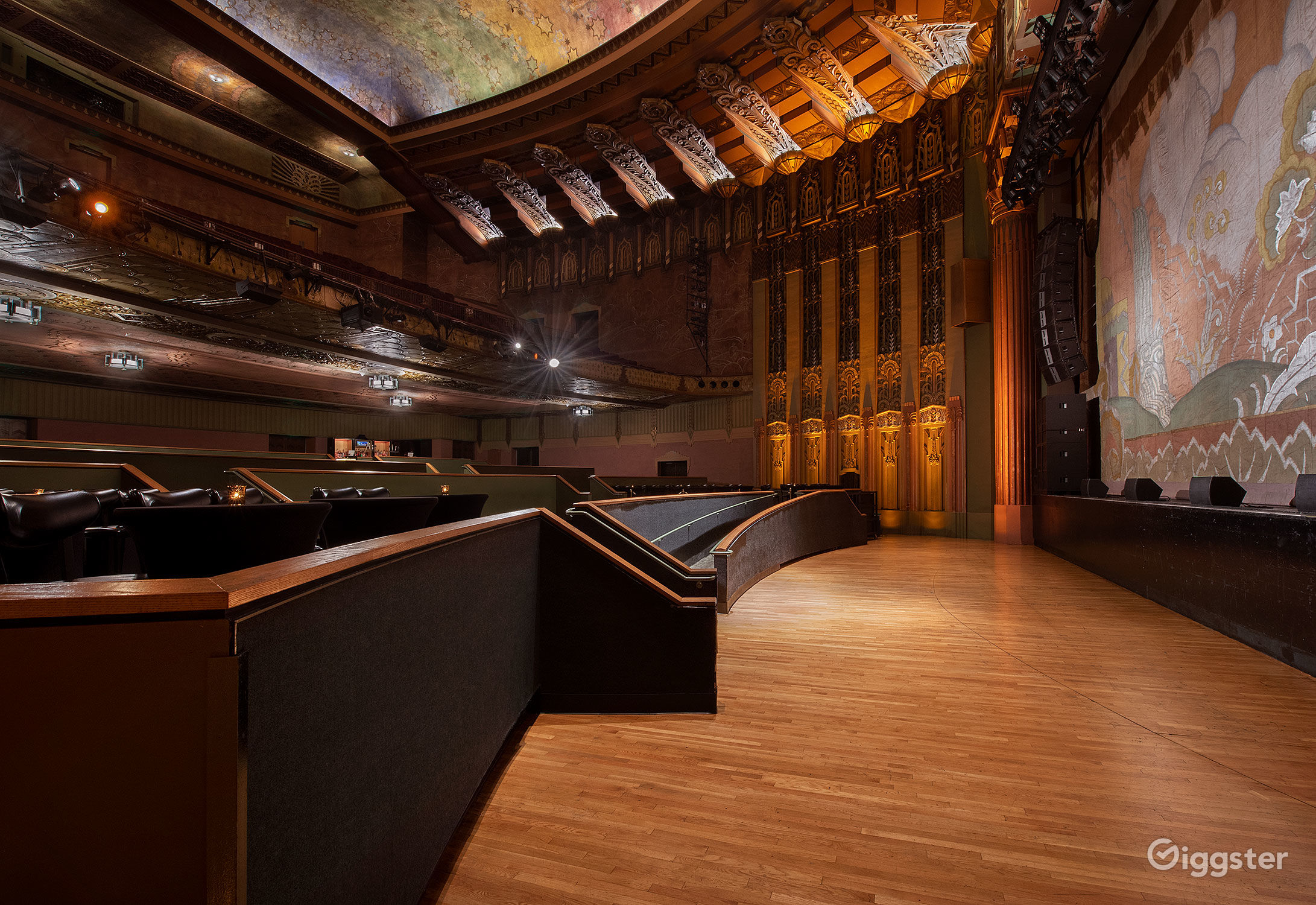 Art Deco Theater Rent this location on Giggster