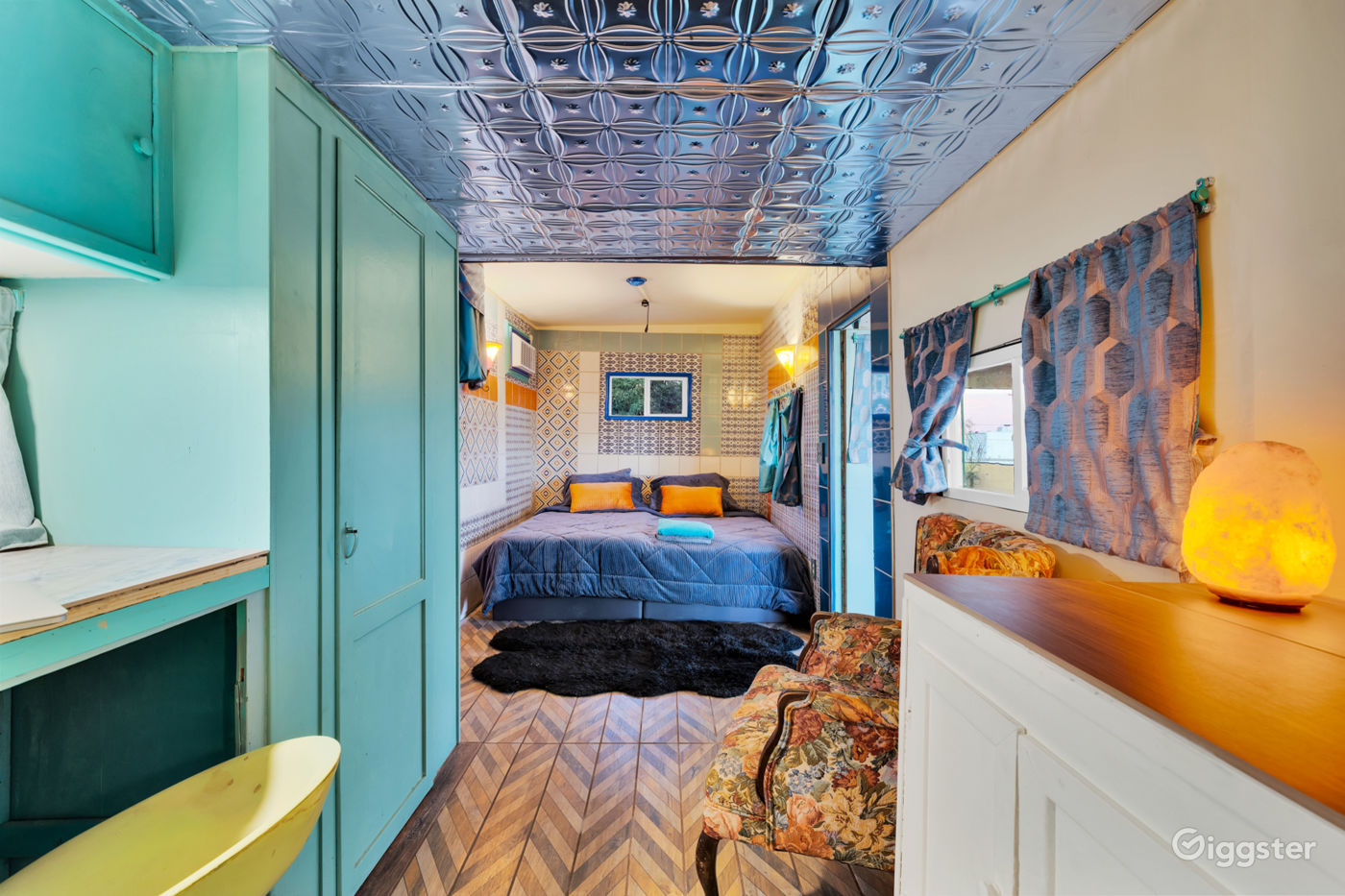 Artsy, unique, eccentric house by the Salton Sea Rent this location