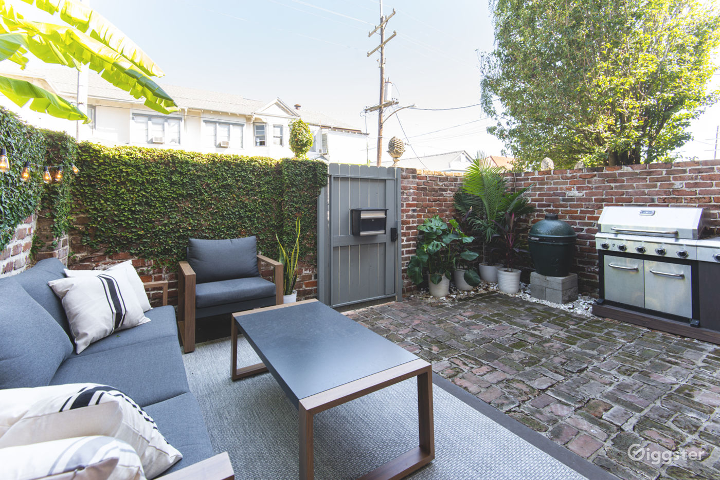 Contemporary Lower Garden District Townhome Rent this location on