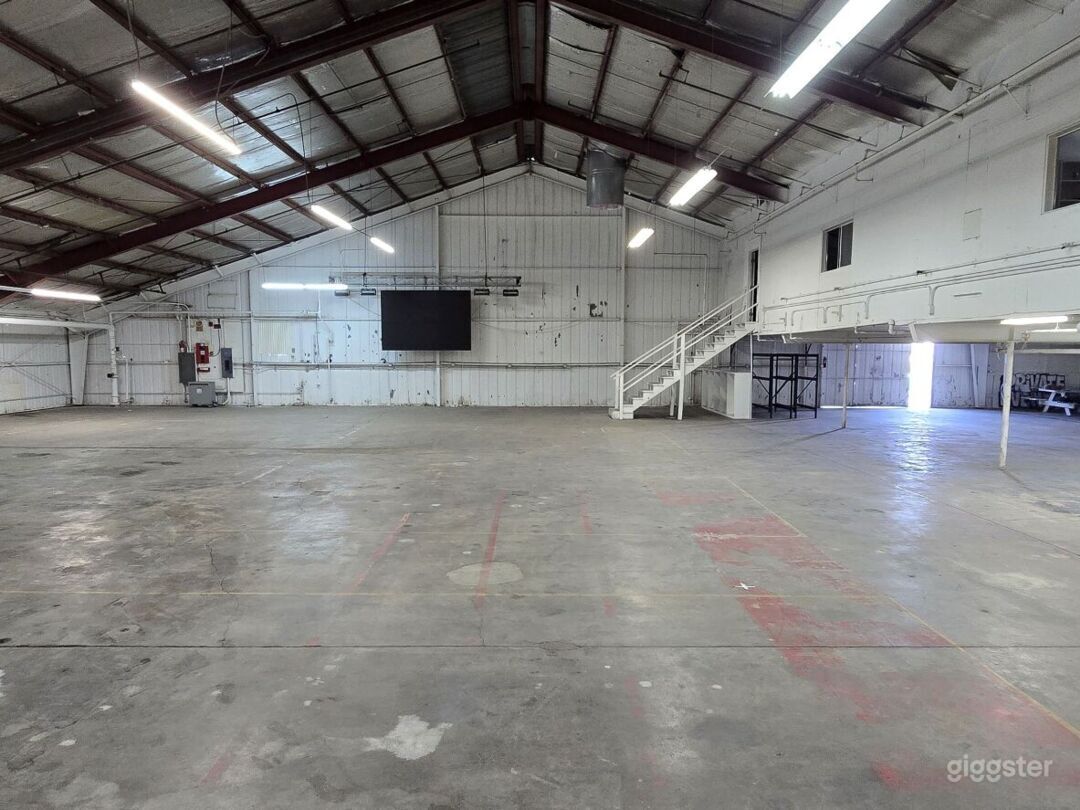Video Space Rental Premier Film, Television & Music Video Production Warehouse | Rent this ...
