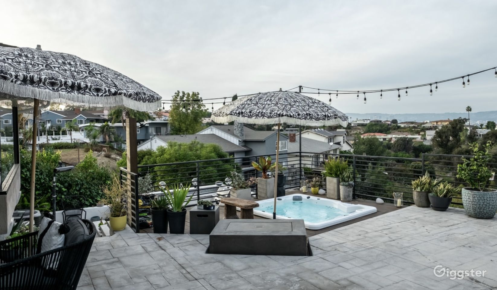 Baldwin Hills Open Concept View Home Rent this location on Giggster