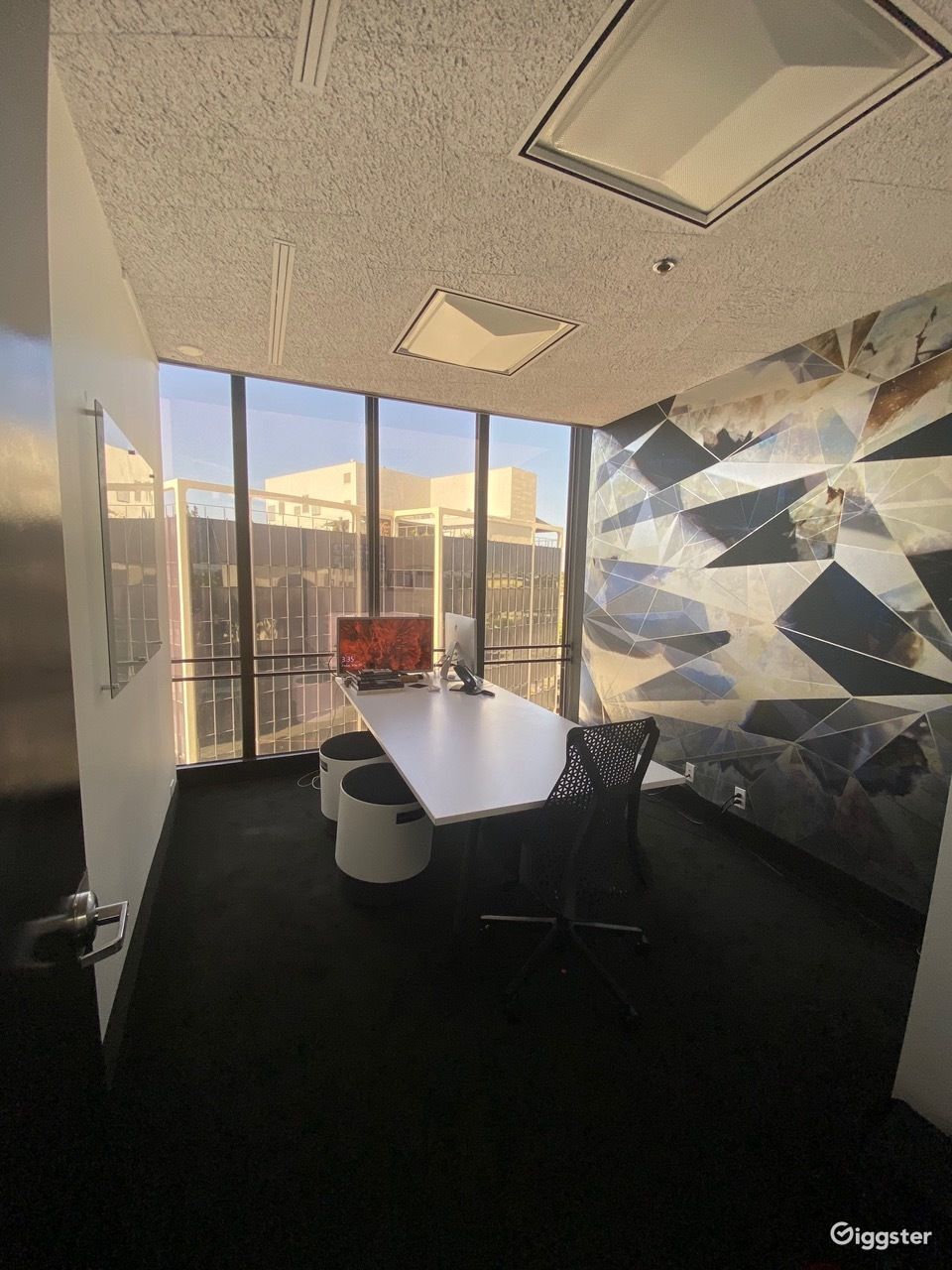 Private Office Room A | Rent this location on Giggster