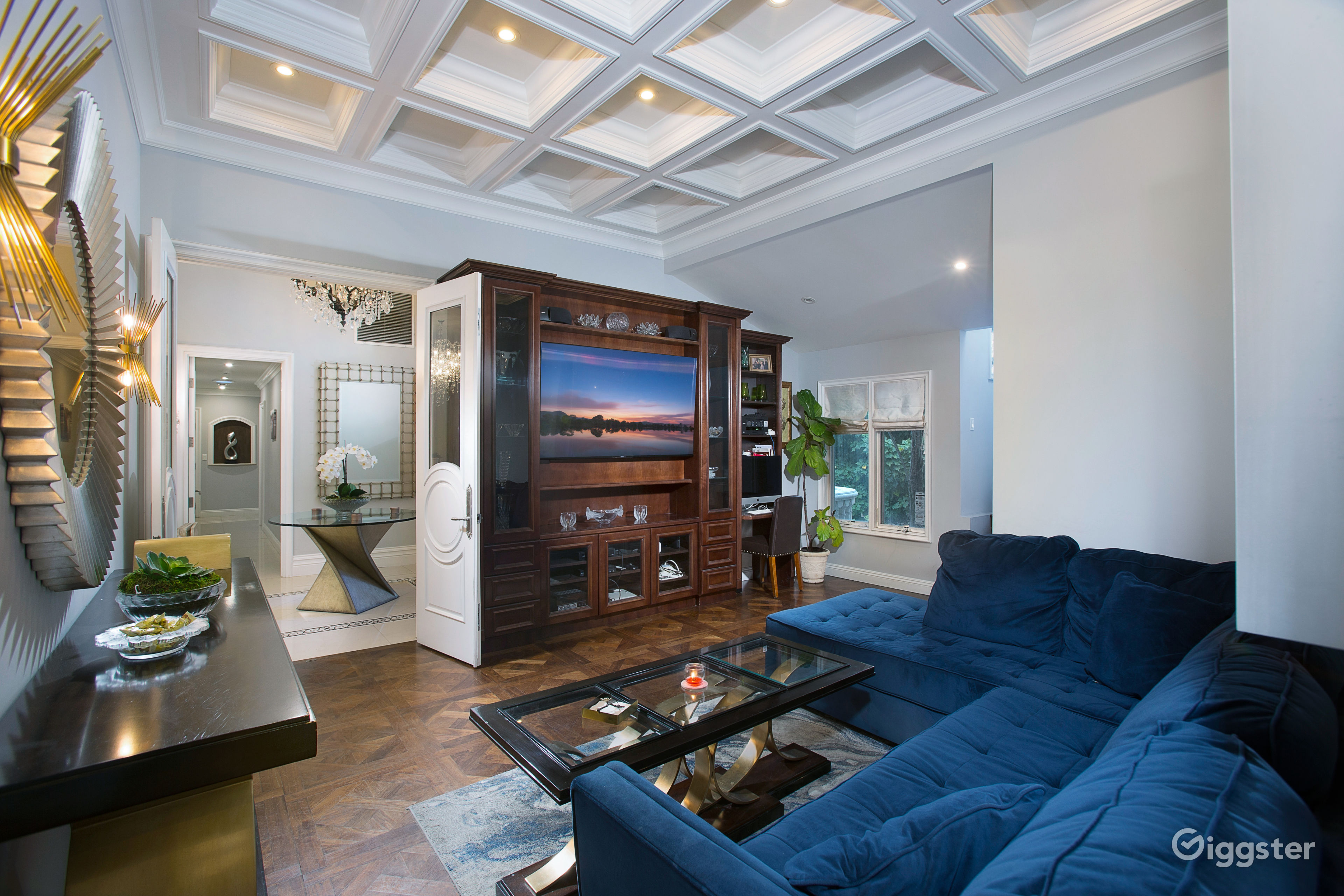 Transitional Rent Elegant Beverly Hills Mansion Estate, Transitional | Rent this location ...