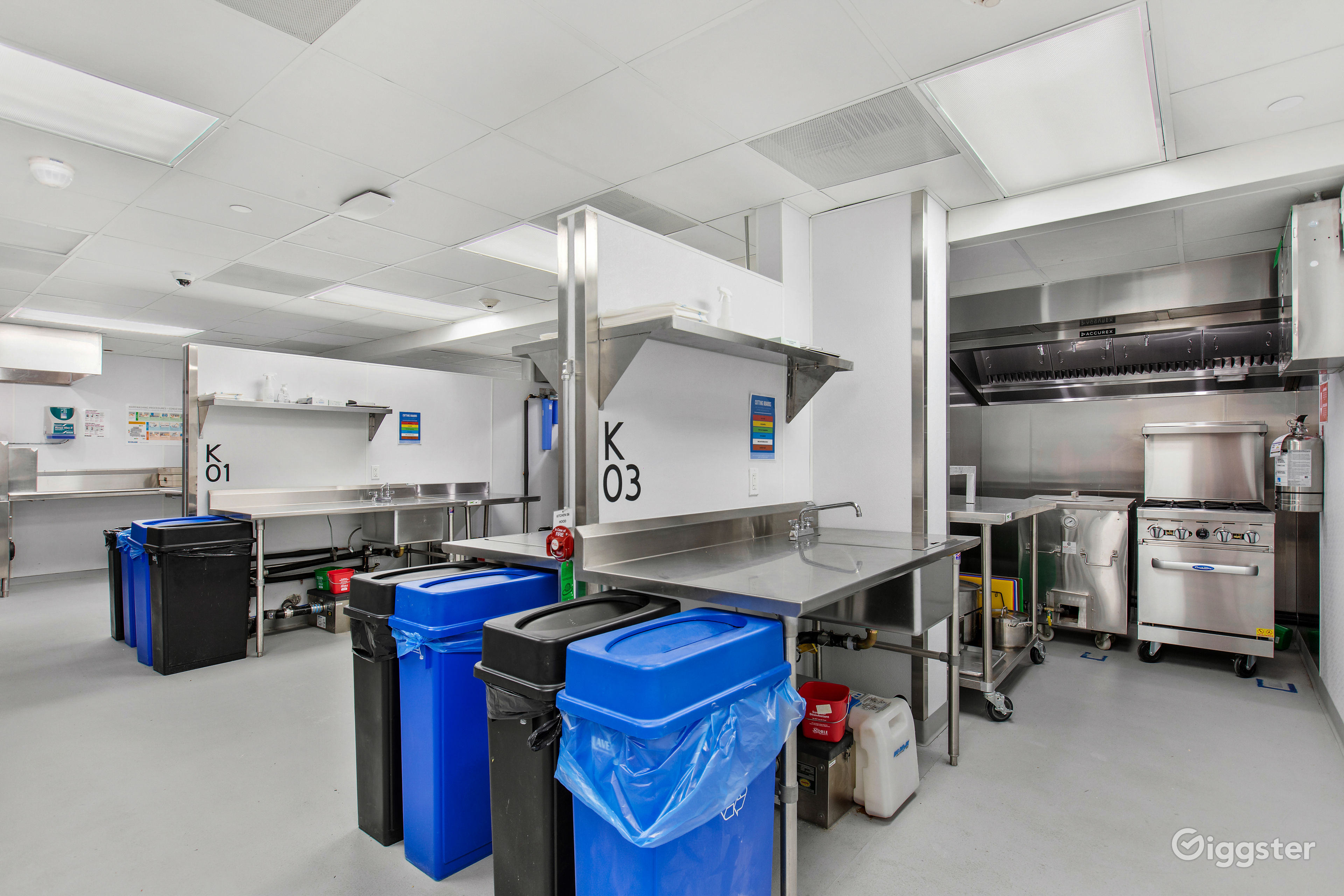 Studio Kitchen and Event Space w/ catering kitchen | Rent this location
