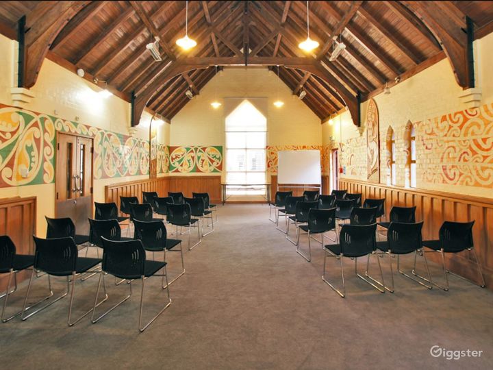 Chapel Rent this location on Giggster