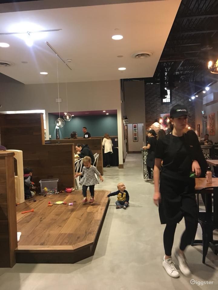 Amazing Restaurant With Patio Seating in Surrey Rent this location on