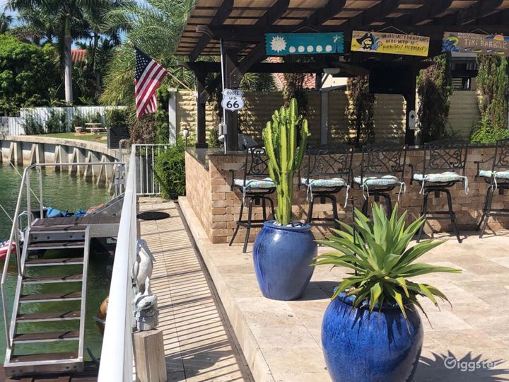 Private water lake house / THREE LAKES Rent this location on Giggster