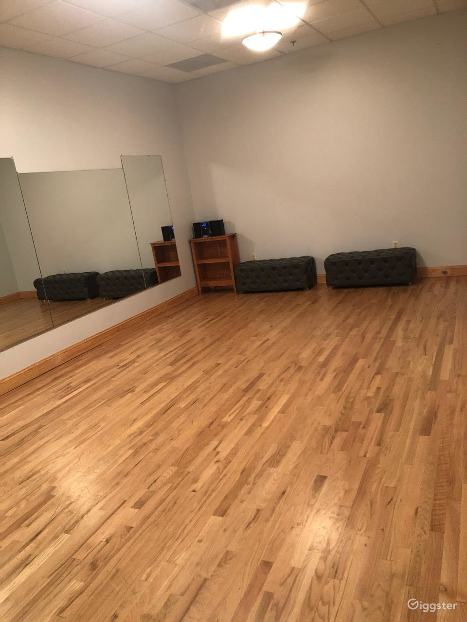 Dance Studio C Rent this location on Giggster