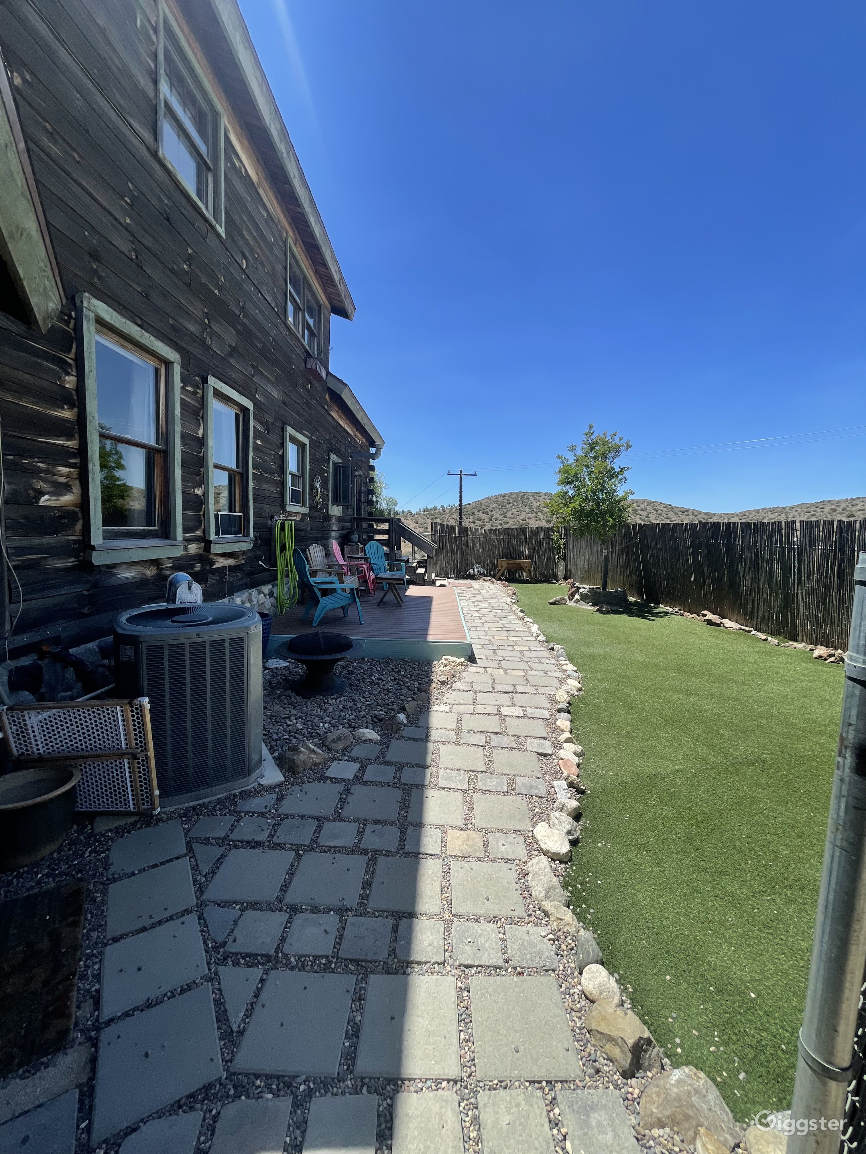 Murillo Cabin Rent this location on Giggster