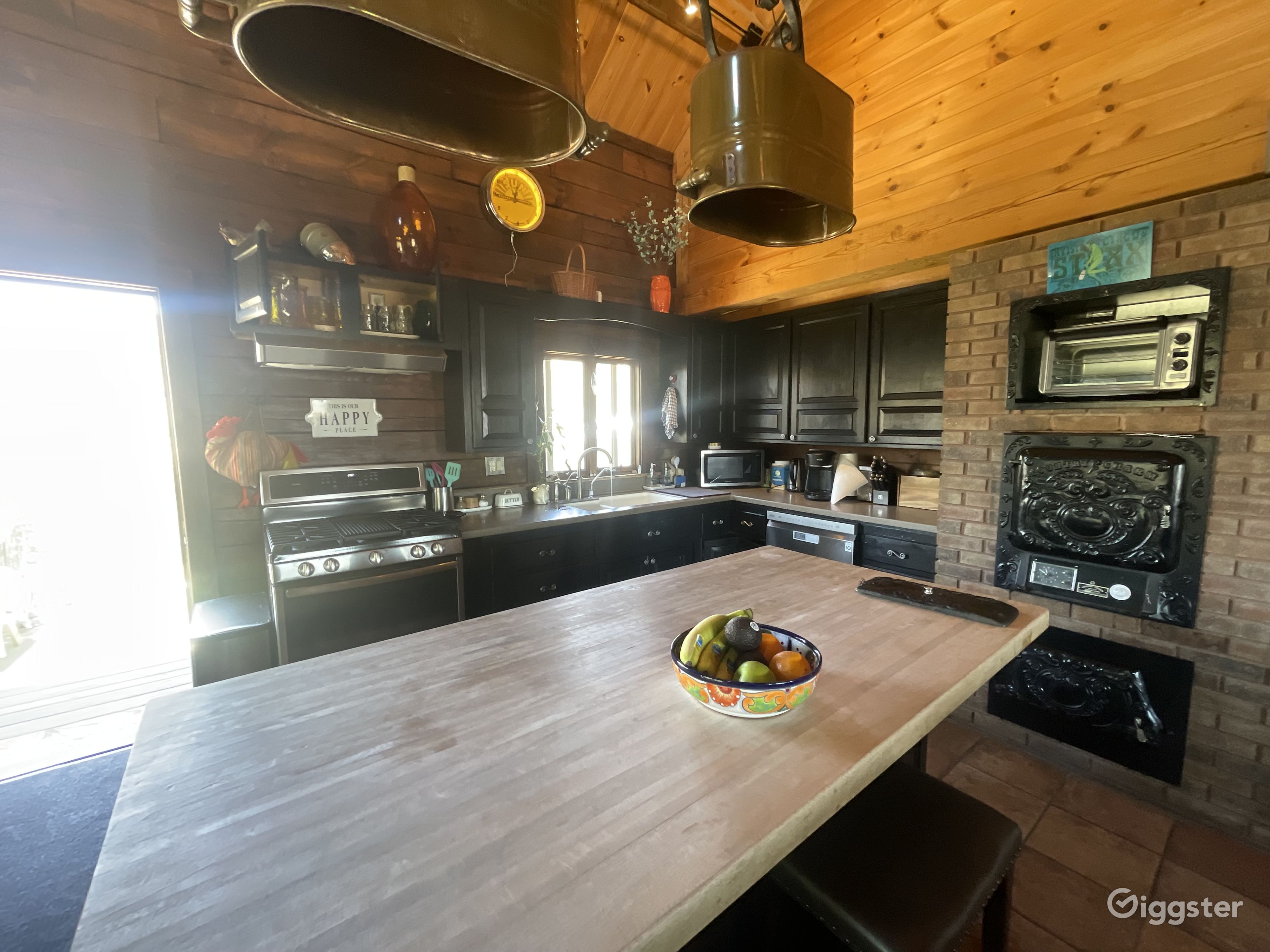 Murillo Cabin (Top side Ranch) Rent this location on Giggster