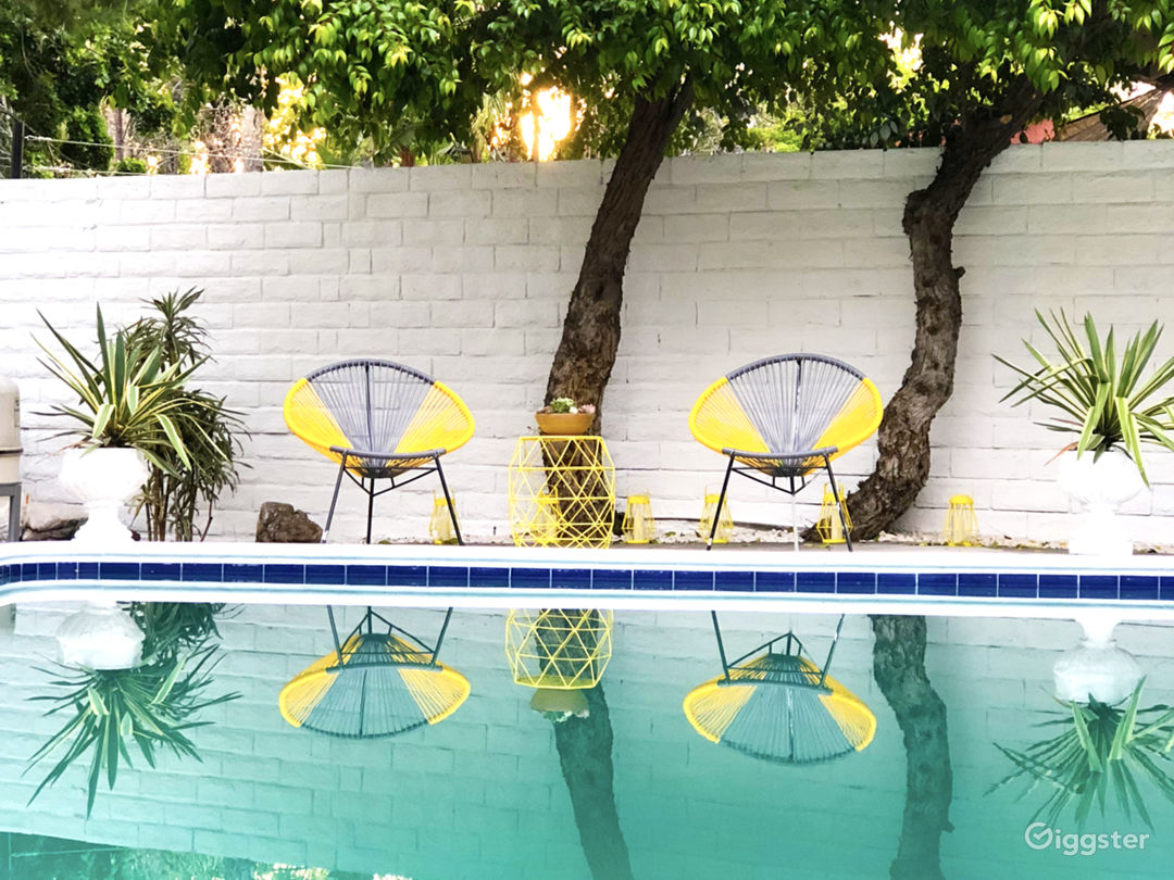 The Flamingo House | Rent this location on Giggster