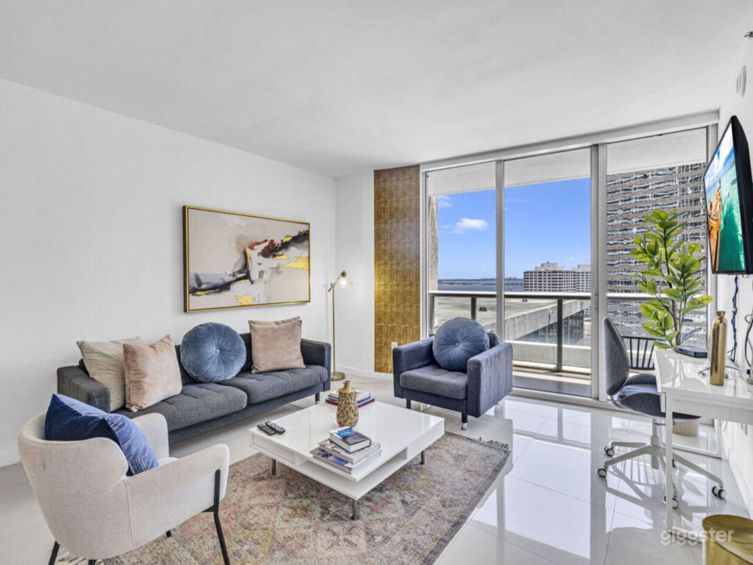 Oceanfront Luxury Penthouse with Endless Views | Rent this location on ...