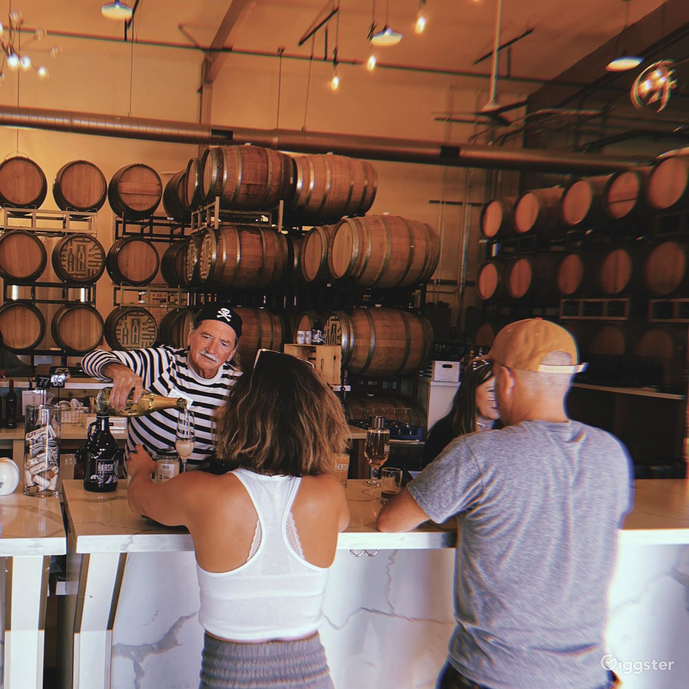 Reserve Tasting Room in a 22Acre Winery & Vineyard Rent this