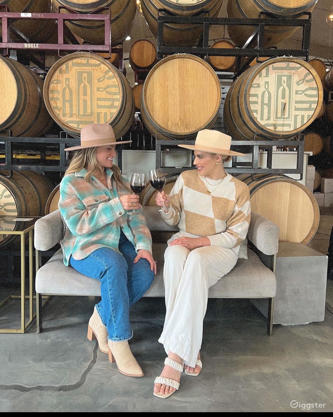 Reserve Tasting Room in a 22Acre Winery & Vineyard Rent this