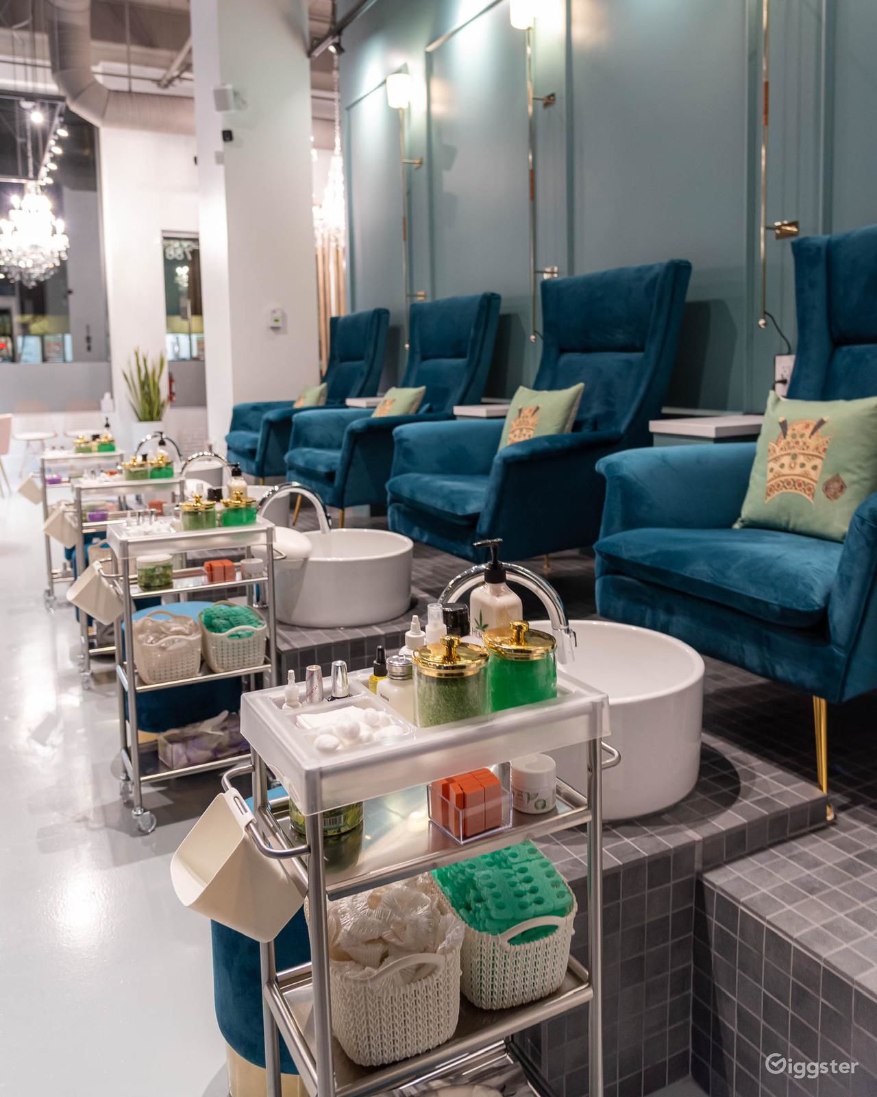 Elegant Beauty Nail Salon Downtown Vancouver Rent this location on Giggster