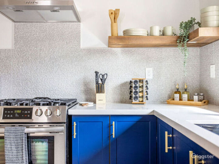 Creative Oasis Frogtown MidCentury Home Rent this location on Giggster