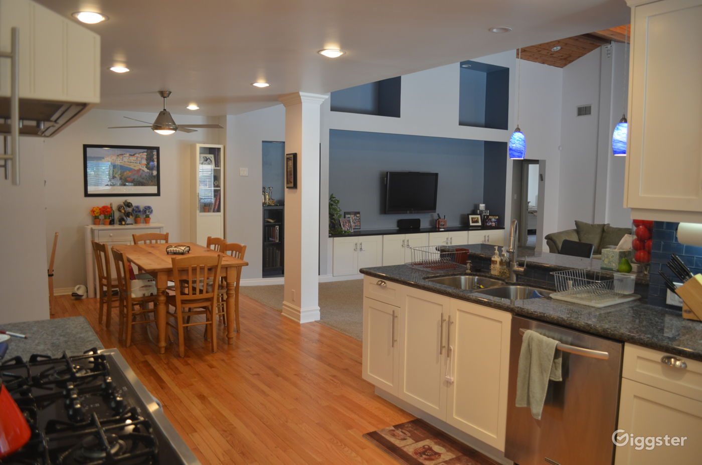 Single Story contemporary in Midvale Estates Rent this location on