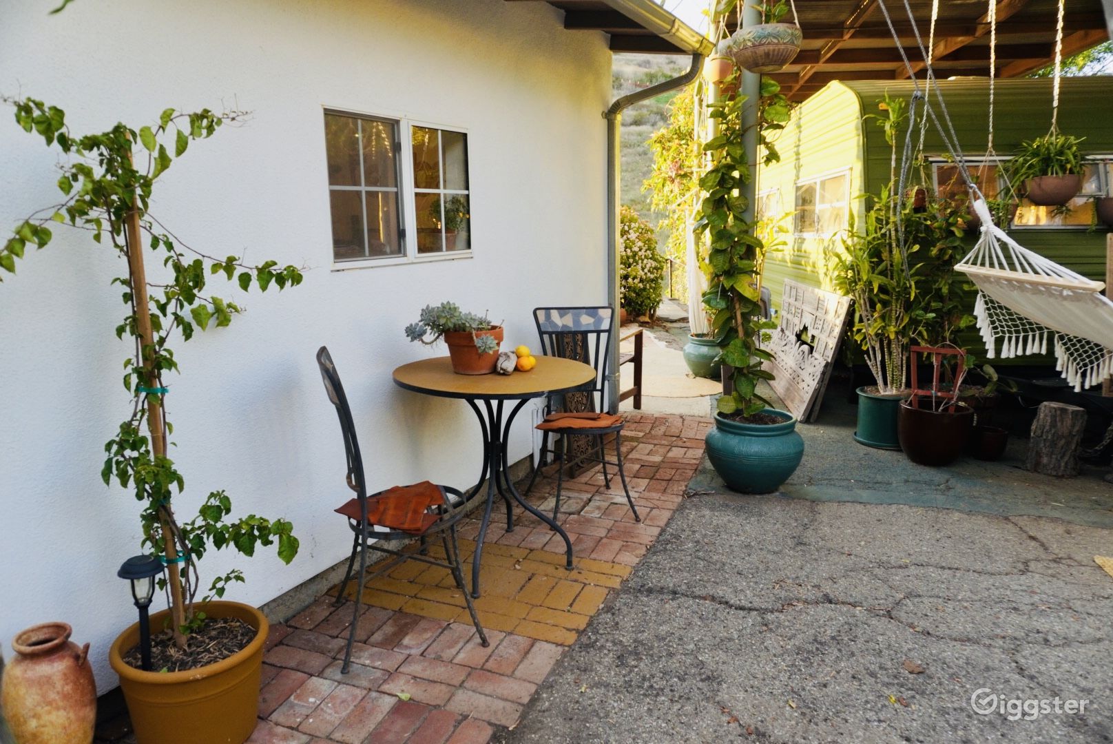 Malibu Gardens and Bungalow Rent this location on Giggster