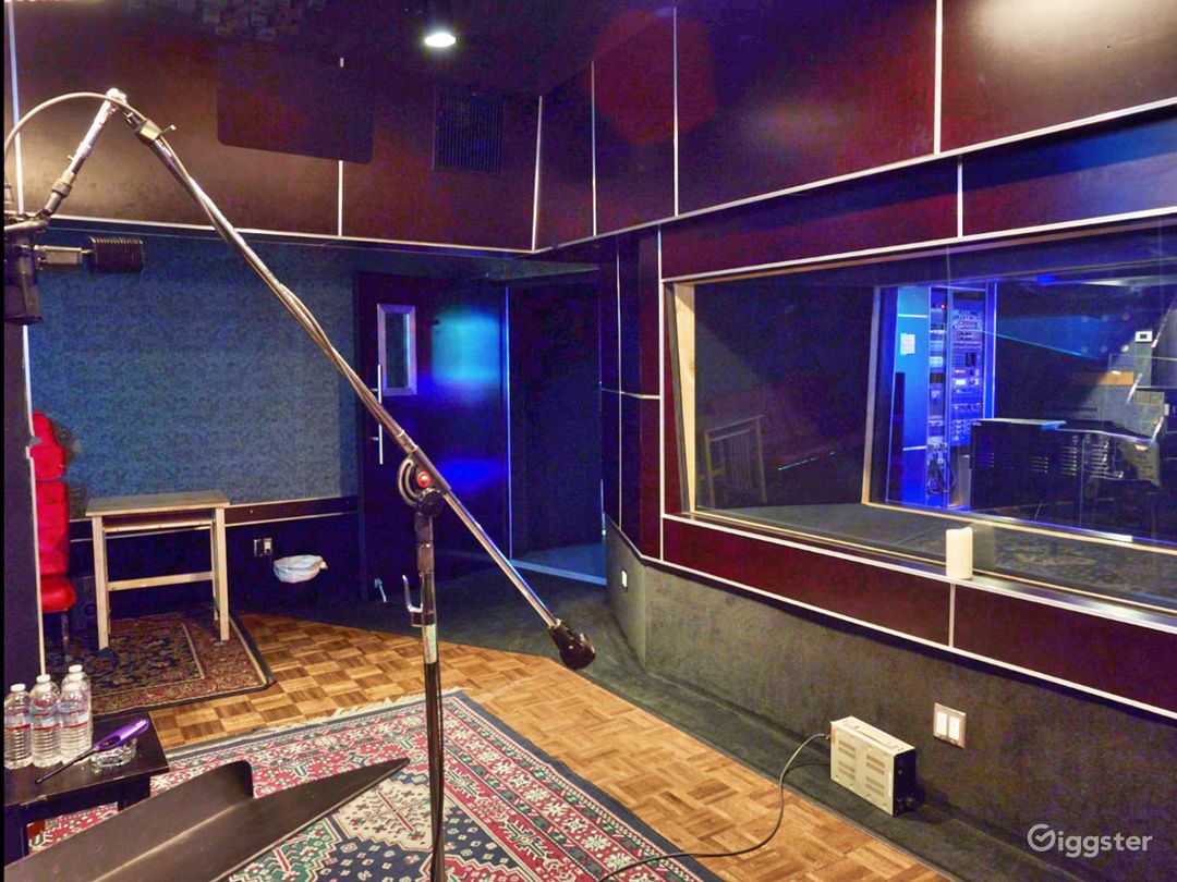 Recording Studio B in North Hollywood Photo 4