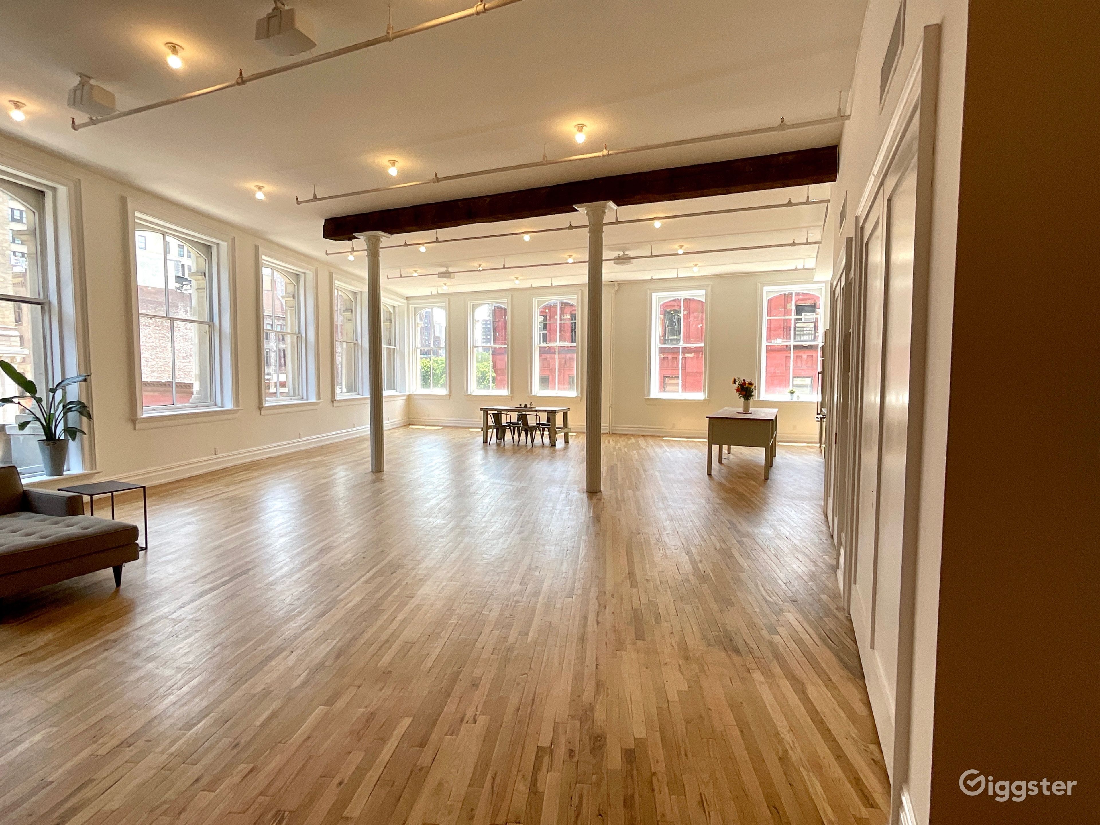 Sunny Corner Loft with Open Kitchen Rent this location on Giggster