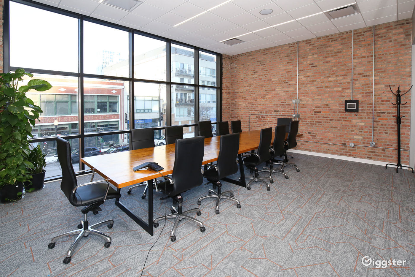 FloortoCeiling Glass Walls Large Conference Room Rent this location