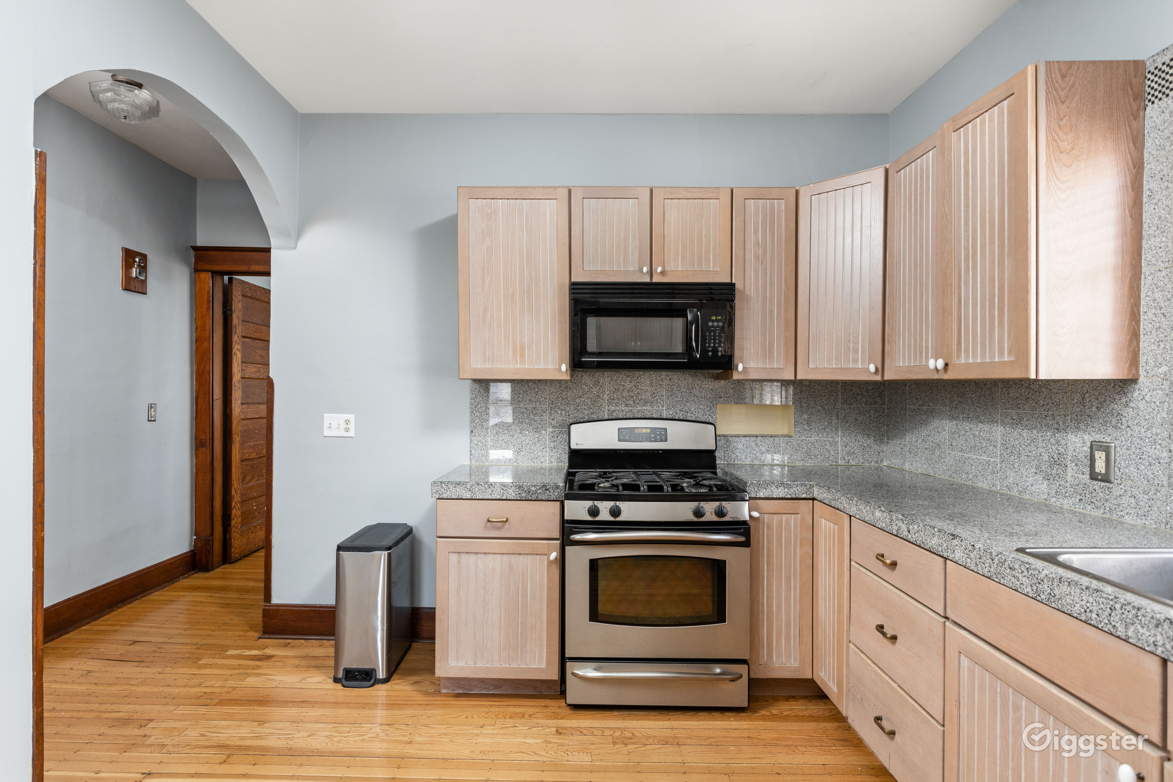 Historic Woodruff Place Home Rent this location on Giggster