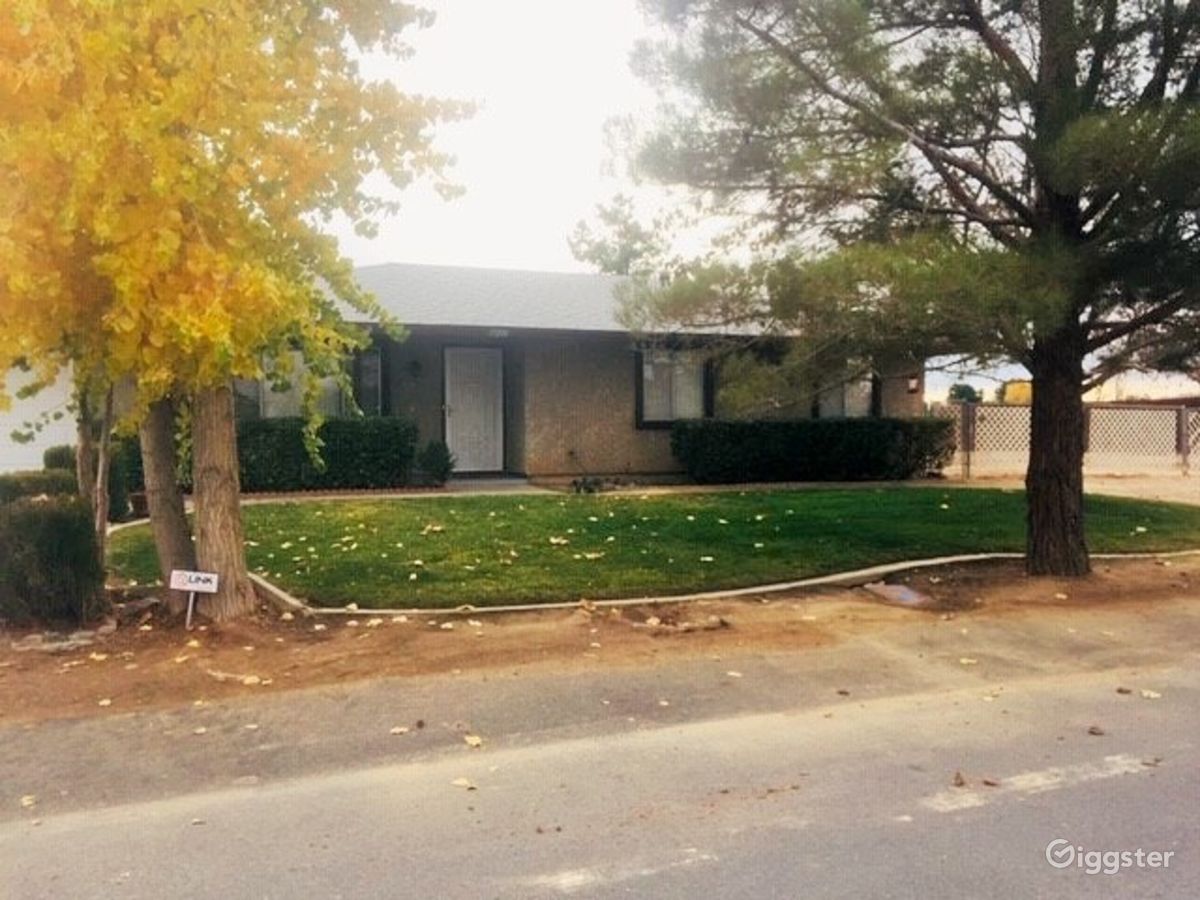 Desert Delight | Rent this location on Giggster