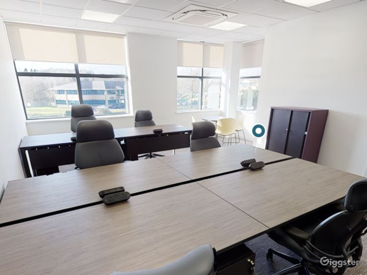 First Floor Office Space for Sessions Rent this location on Giggster
