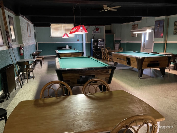 Rustic Hamilton POOL/BILLIARDS Bar Rent this location on Giggster