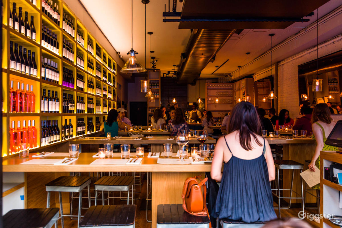 NYC Wine Bar + Pizza Place | Rent this location on Giggster