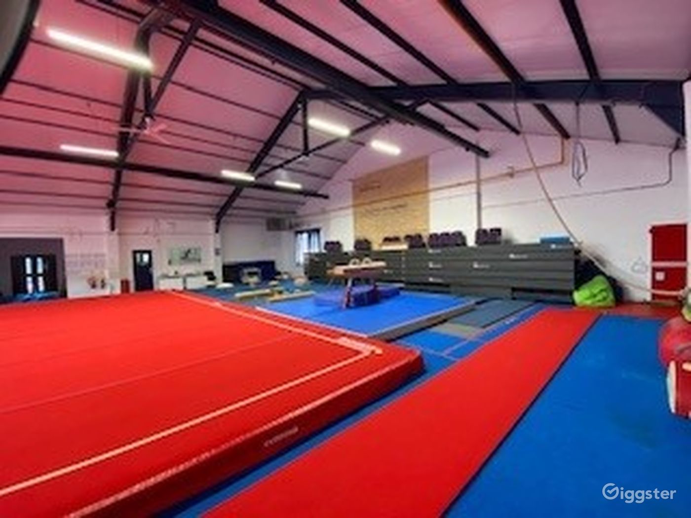 Squad Gym in Ilkeston Rent this location on Giggster