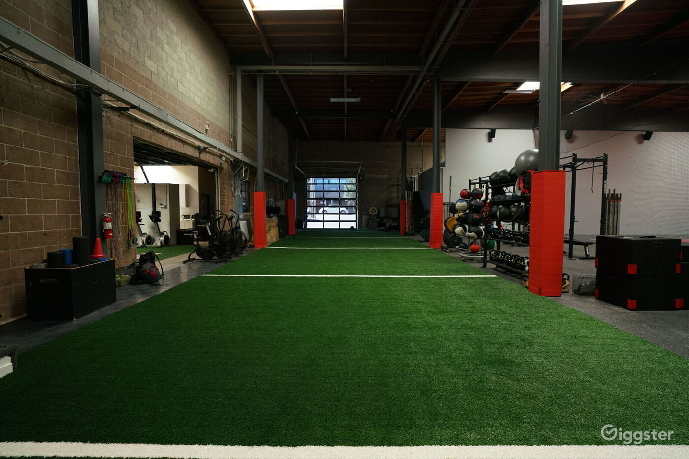 The Sports Complex El Segundo Rent this location on Giggster