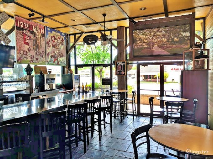 Art Gallery with Wine Depot Rent this location on Giggster