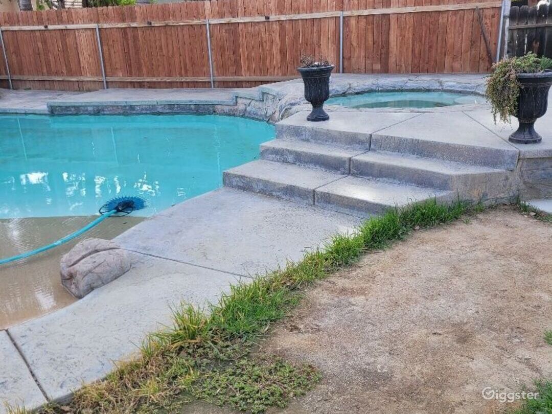 Outdoor Pool Heater with Grilling Station  Photo 4