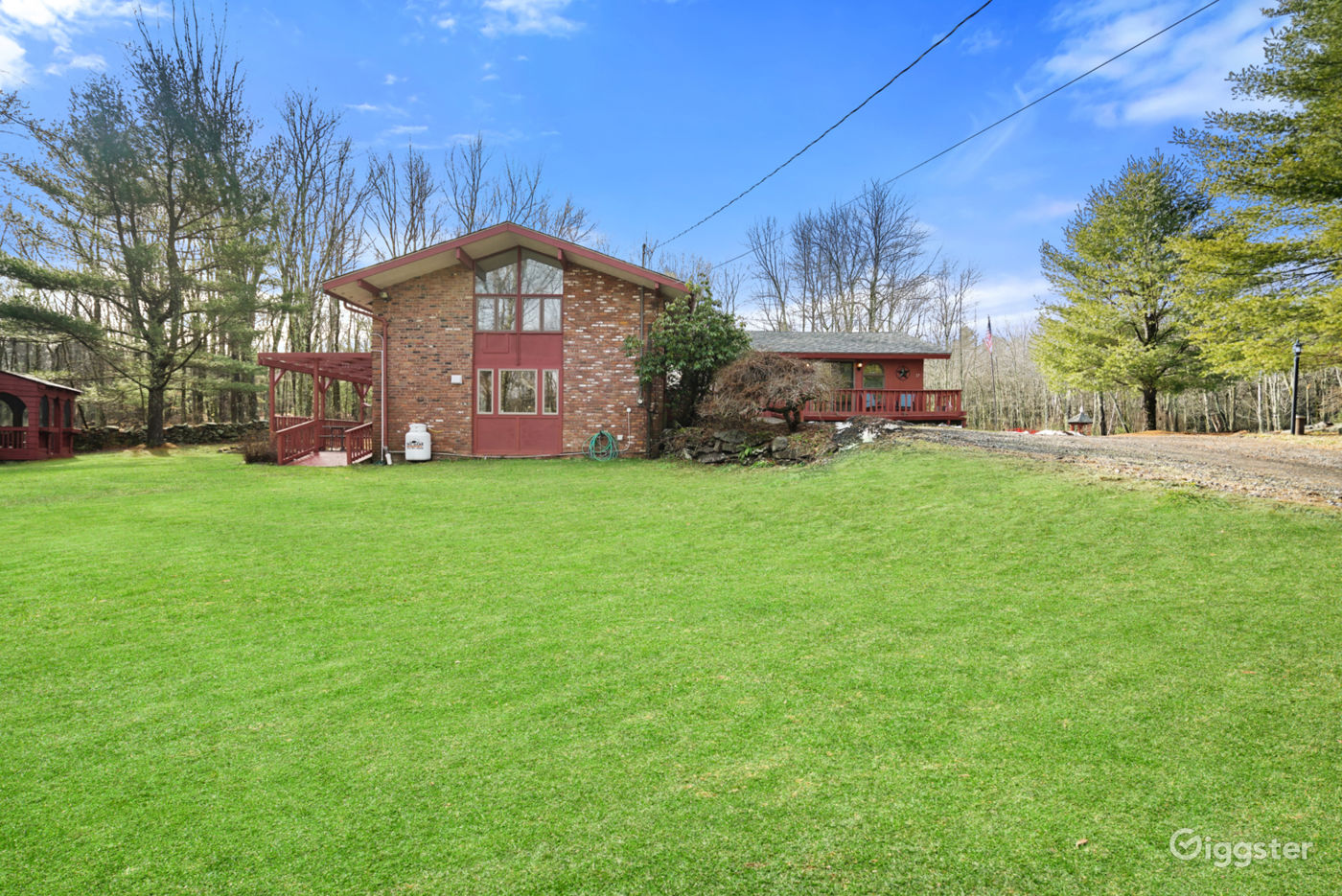 Catskills Large Family home Rent this location on Giggster