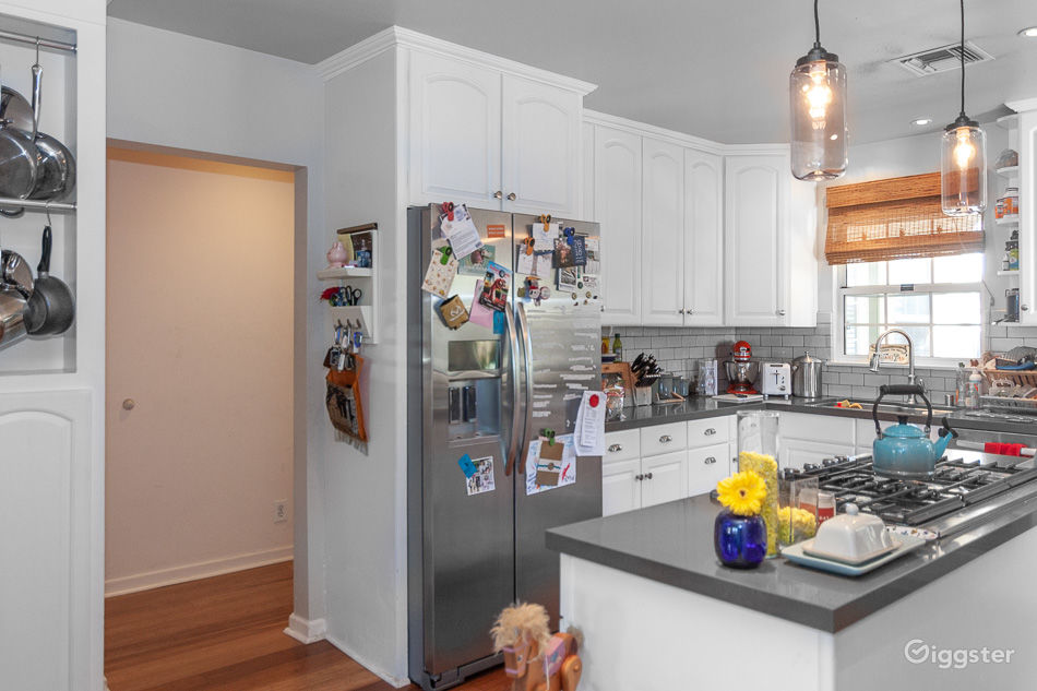 Lake Balboa Oasis Rent this location on Giggster