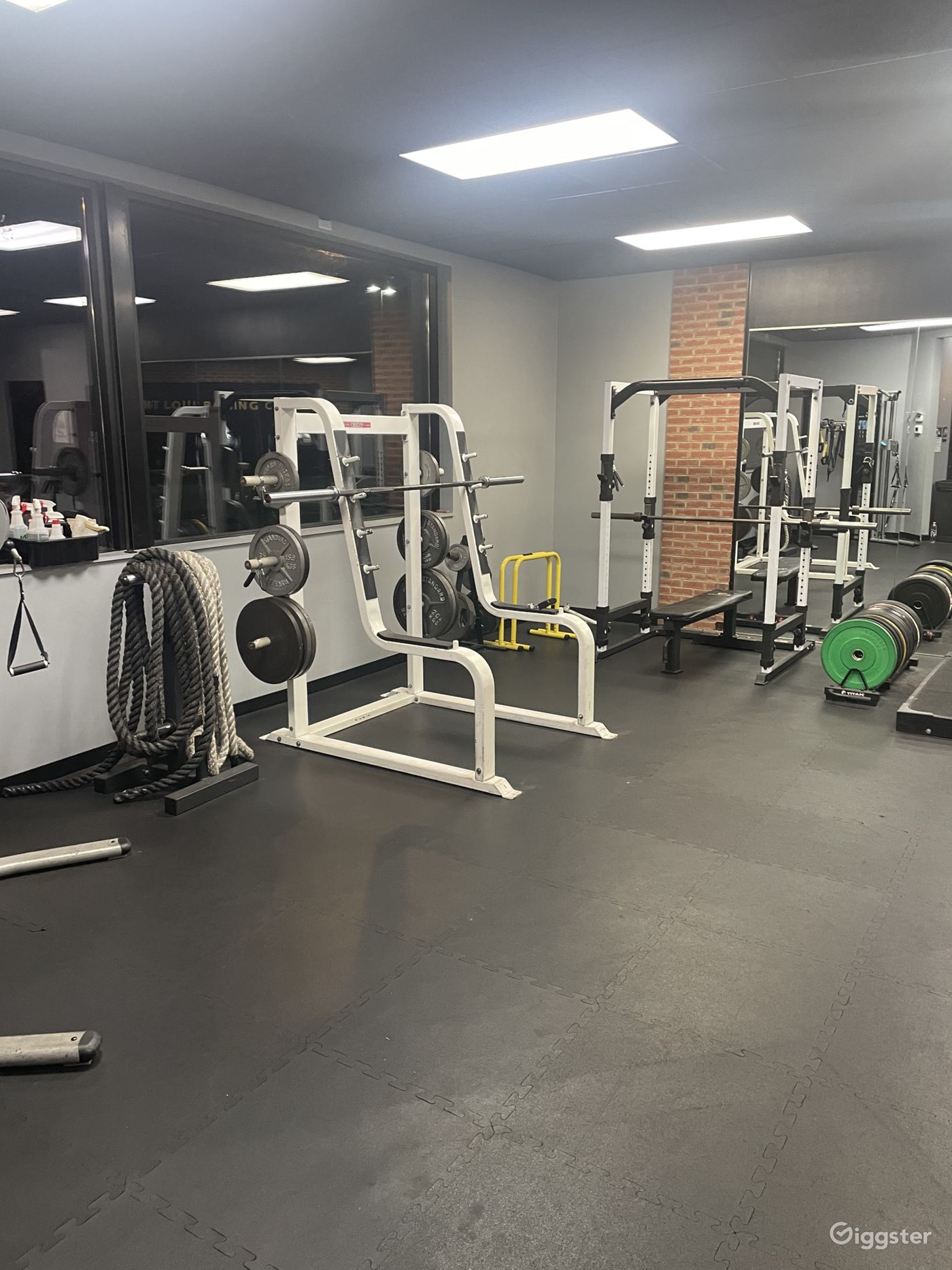 Spacious Boxing Gym w Studio Rent this location on Giggster